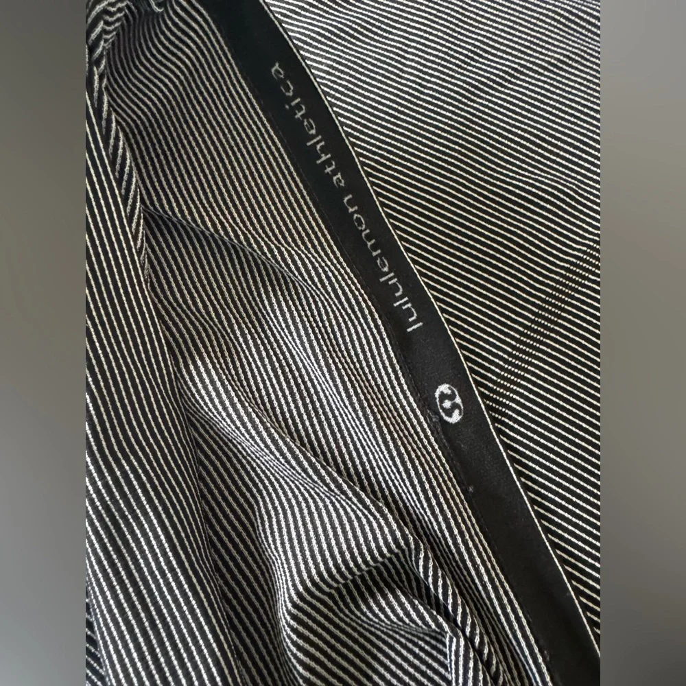 Lululemon top